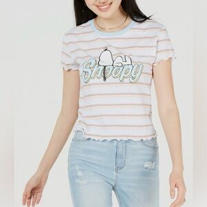 Love Tribe cropped Snoopy T-shirt size XL